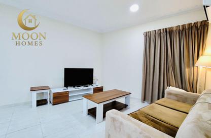 Apartment - 1 Bedroom - 1 Bathroom for rent in Umm Ghuwailina 4 - Umm Ghuwailina - Doha