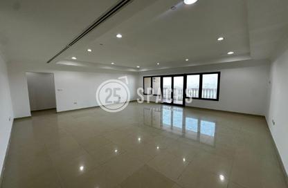 Apartment - 3 Bedrooms - 4 Bathrooms for rent in East Porto Drive - Porto Arabia - The Pearl Island - Doha Apartment - 3 Bedrooms - 4 Bathrooms for rent in East Porto Drive - Porto Arabia - The Pearl Island - Doha