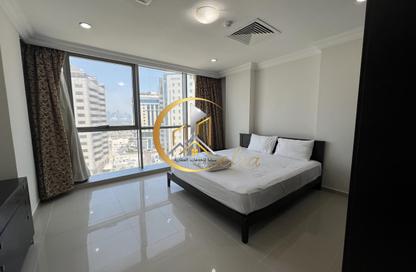 Apartment - 2 Bedrooms - 2 Bathrooms for rent in Al Khair Tower - Corniche Road - Corniche Road - Doha