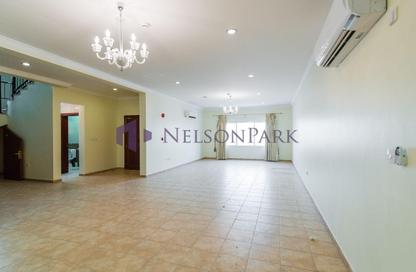 Compound - 3 Bedrooms - 4 Bathrooms for rent in Umm Al Seneem Street - Ain Khaled - Doha Compound - 3 Bedrooms - 4 Bathrooms for rent in Umm Al Seneem Street - Ain Khaled - Doha