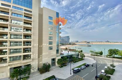 Apartment - 1 Bedroom - 1 Bathroom for rent in Lusail Marina Heights - Marina District - Lusail