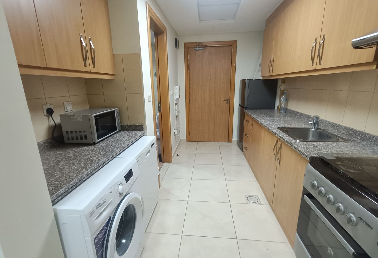 Studio Apartment Lusail|Including Bills| thumbnail 8