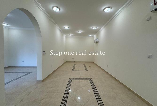 60112626 - Property Image 3