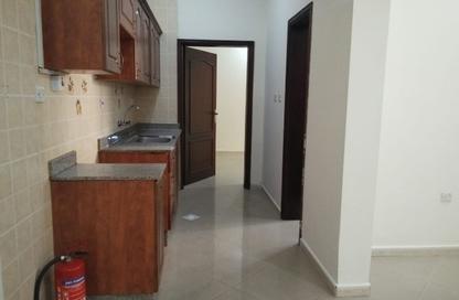 Apartment - 1 Bedroom - 1 Bathroom for rent in Umm Ghwailina Comm - Umm Ghuwalina - Umm Ghuwailina - Doha