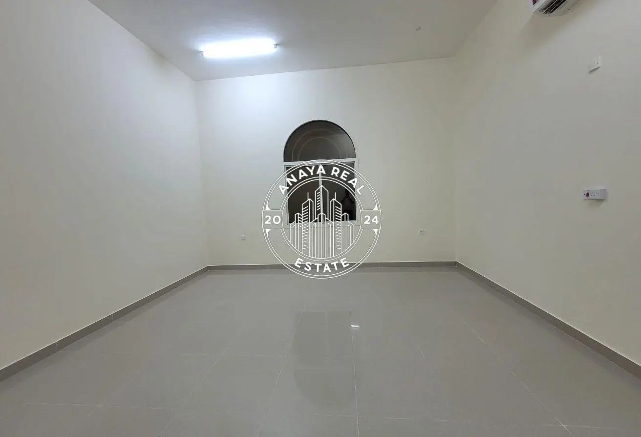 63081190 - Property Main Image