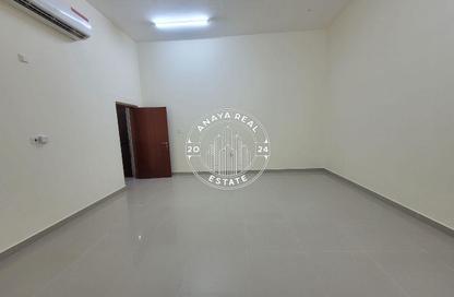 Villa - Studio - 1 for rent in Umm Al Seneem Street - Ain Khaled - Doha