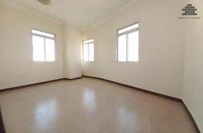Apartment - 2 Bedrooms - 3 Bathrooms for rent in Muntazah 38 - Al Muntazah - Doha