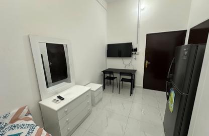 Apartment - Studio - 1 for rent in Old Airport Road - Old Airport Road - Doha Apartment - Studio - 1 for rent in Old Airport Road - Old Airport Road - Doha