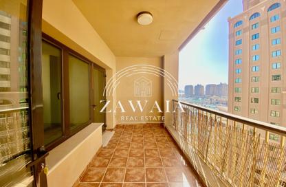 Apartment - 1 Bedroom - 2 Bathrooms for rent in West Porto Drive - Porto Arabia - The Pearl Island - Doha