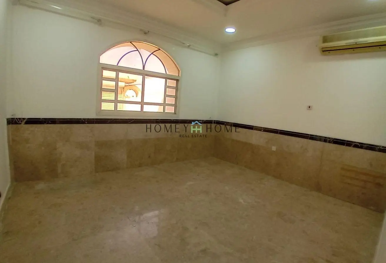 1003547 - Property Main Image