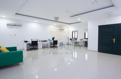 Villa - 7 Bedrooms - 6 Bathrooms for sale in Al Kheesa - Al Kheesa - Umm Salal Mohammed