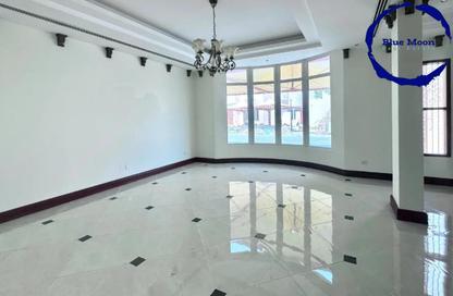 Compound - 5 Bedrooms - 6 Bathrooms for rent in West Bay Villas - West Bay - West Bay - Doha