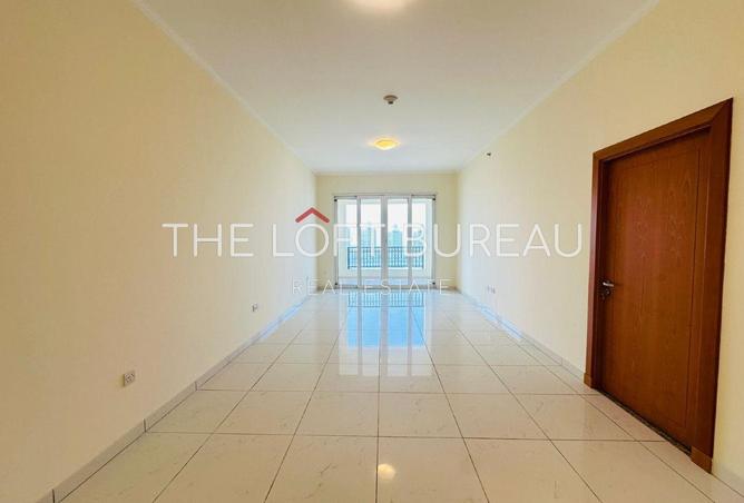 1008432 - Property Image 2