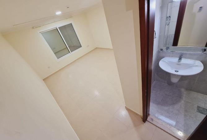 53142067 - Property Image 3