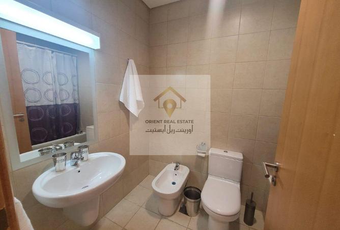 984174 - Property Image 2