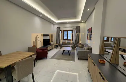 شقة - 2 غرف نوم - 3 حمامات للايجار في فوكس هيلز اي 13 - فوكس هيلز - الوسيل