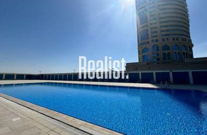 Apartment - 3 Bedrooms - 5 Bathrooms for rent in Zig Zag Towers - West Bay - Doha