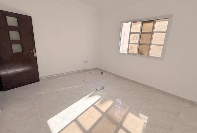 1013808 - Property Image 3