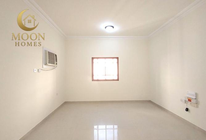 999133 - Property Image 3