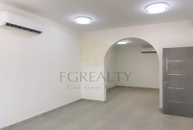 54590048 - Property Image 3