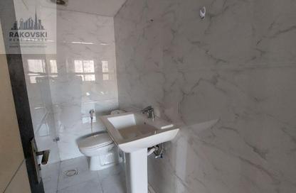 Apartment - 2 Bedrooms - 2 Bathrooms for rent in Al Sadd Road - Al Sadd - Doha