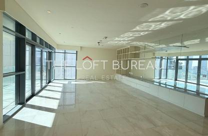 Apartment - 2 Bedrooms - 3 Bathrooms for sale in Seef Lusail Tower 1 - Seef Lusail - Lusail City - Lusail