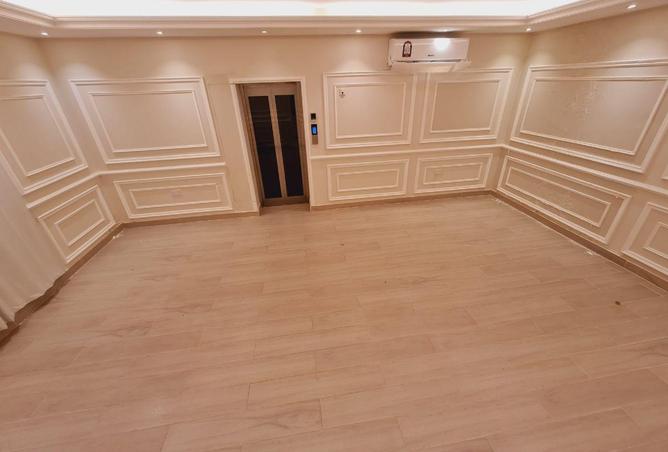 53009273 - Property Main Image