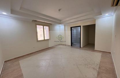 Apartment - 2 Bedrooms - 3 Bathrooms for rent in Al Sadd Road - Al Sadd - Doha Apartment - 2 Bedrooms - 3 Bathrooms for rent in Al Sadd Road - Al Sadd - Doha