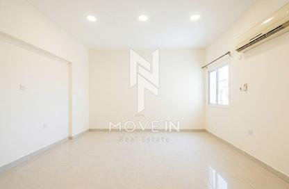 Apartment - 3 Bedrooms - 3 Bathrooms for rent in Salaja Street - Doha Al Jadeed - Doha