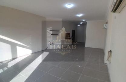 Apartment - 2 Bedrooms - 3 Bathrooms for rent in Duhail Villas - Al Duhail - Doha