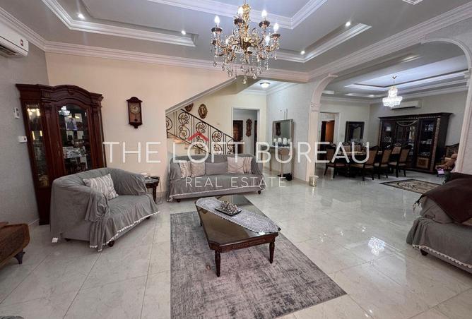 TITLE DEED READY 6 BED VILLA ABU HAMOUR HOT TAKE