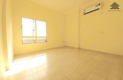 Apartment - 2 Bedrooms - 2 Bathrooms for rent in Muntazah 13 - Al Muntazah - Doha