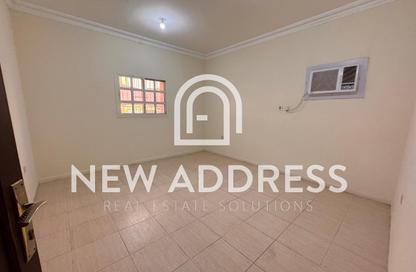 Apartment - 3 Bedrooms - 2 Bathrooms for rent in Madinat Khalifa South - Madinat Khalifa - Doha