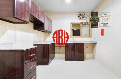 Apartment - 2 Bedrooms - 3 Bathrooms for rent in Al Sadd Road - Al Sadd - Doha