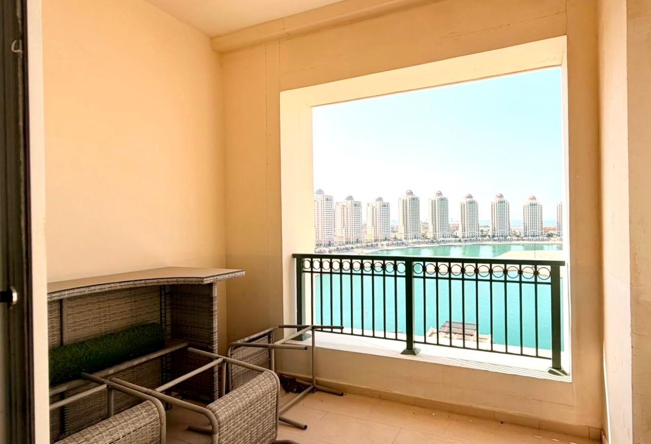 2 BR Sea View | Title Deed | The Pearl 2.5M