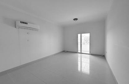 Apartment - 2 Bedrooms - 2 Bathrooms for rent in Old Airport Residential Apartments - Old Airport Road - Doha