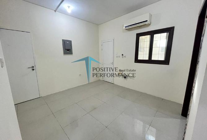 1005925 - Property Main Image