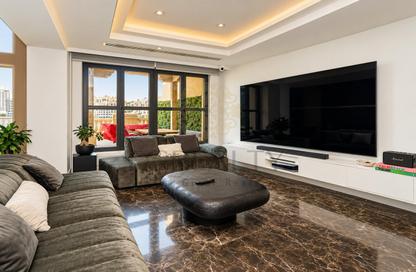 Townhouse - 4 - 4 for sale in West Porto Drive - Porto Arabia - The Pearl Island - Doha