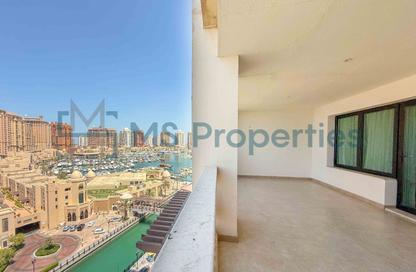 Apartment - 2 Bedrooms - 3 Bathrooms for rent in East Porto Drive - Porto Arabia - The Pearl Island - Doha