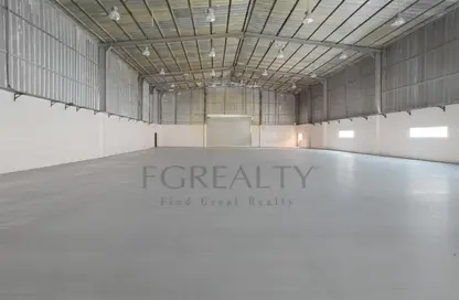 Warehouse - Studio - 1 Bathroom for rent in Industrial Area - Industrial Area - Doha
