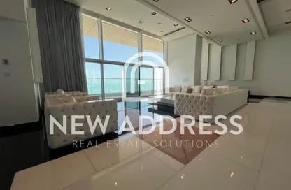 Penthouse - 3 Bedrooms - 4 Bathrooms for rent in West Bay - West Bay - Doha