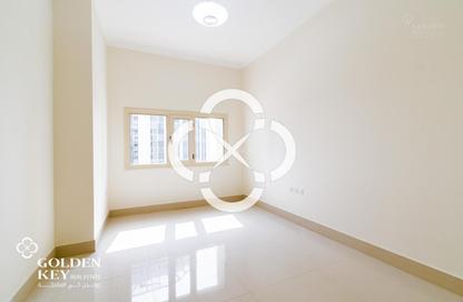 Apartment - 2 Bedrooms - 3 Bathrooms for rent in Lusail Residence - Marina District - Lusail