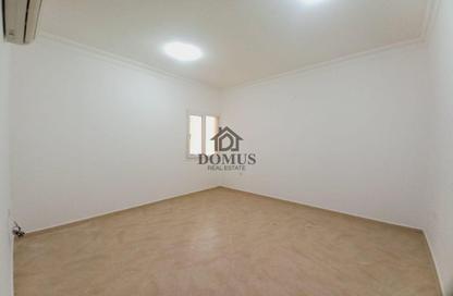 Apartment - 2 - 2 for rent in Hiteen Street - Al Muntazah - Doha