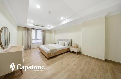 Apartment - 1 Bedroom - 2 Bathrooms for rent in Marina Gate - Porto Arabia - The Pearl Island - Doha