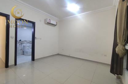 Apartment - 2 Bedrooms - 2 Bathrooms for rent in Al Mansoura - Al Mansoura - Doha Apartment - 2 Bedrooms - 2 Bathrooms for rent in Al Mansoura - Al Mansoura - Doha