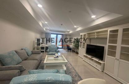 Apartment - Studio - 1 Bathroom for sale in Tower 21 - Porto Arabia - The Pearl Island - Doha