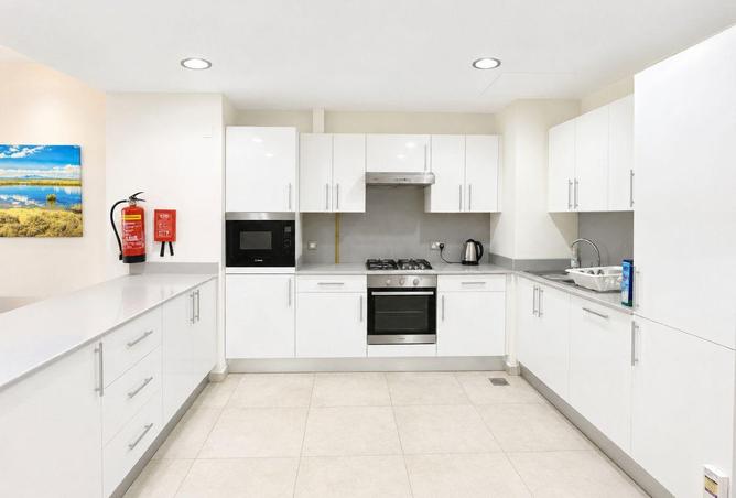 60390081 - Property Image 2