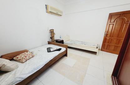 Apartment - 1 Bedroom - 1 Bathroom for rent in Umm Ghwailina Comm - Umm Ghuwalina - Umm Ghuwailina - Doha