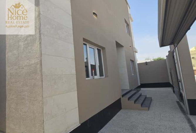 1015082 - Property Image 2