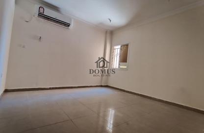 Apartment - 3 Bedrooms - 2 Bathrooms for rent in Tadmur Street - Old Airport Road - Doha Apartment - 3 Bedrooms - 2 Bathrooms for rent in Tadmur Street - Old Airport Road - Doha